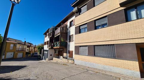 Apartment for sale in Juan Ramón Jimenez, La Adrada