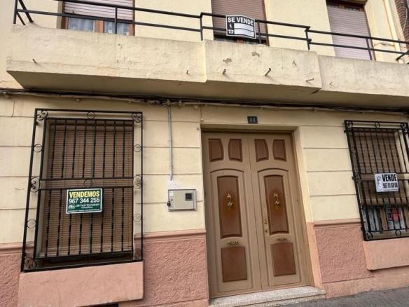 Apartment for sale in Almansa