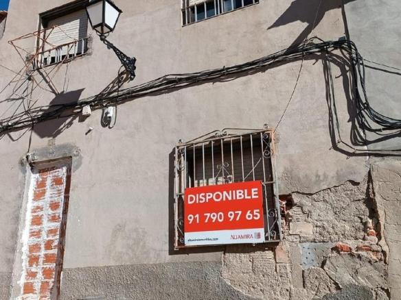 House or villa for sale in Sax
