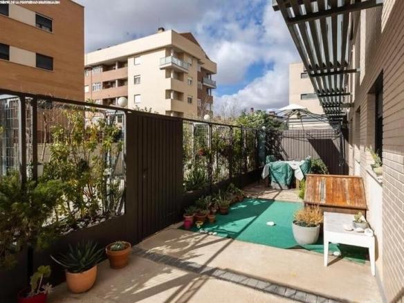 Apartment for sale in the Faculty of Medicine