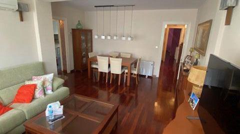Apartment for sale in Rios Rosas, Centro