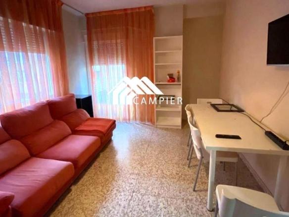 Apartment for sale on Calle Baños, Feria