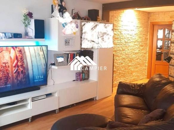 Apartment for sale on Avenida Ramón Menéndez Pidal, El Pilar