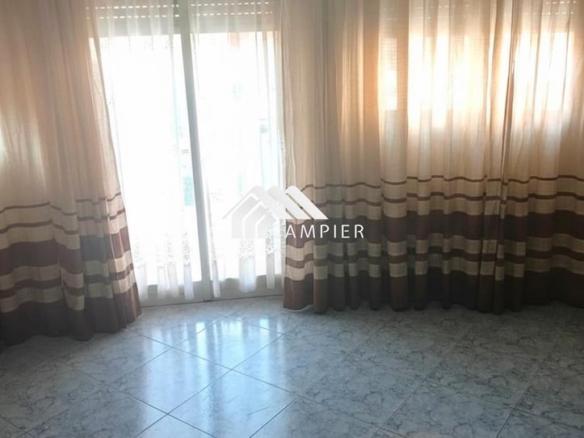 Apartment for sale on Avenida Ramón Menéndez Pidal, El Pilar