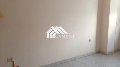 Apartment for sale on Avenida Ramón Menéndez Pidal, El Pilar