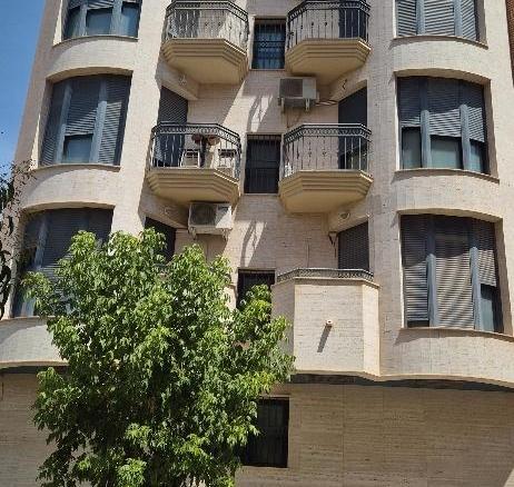 Apartment for sale on Calle Pérez Galdós, 54, Ensanche – Franciscanos