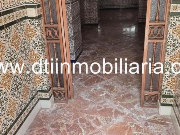 House or villa for sale in Muñoz y Pabón, La Palma del Condado