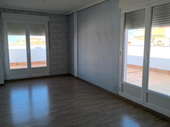 Penthouse for sale in La Roda