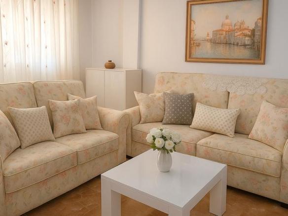 Townhouse for sale in La Roda