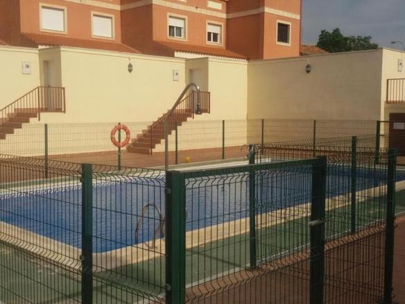Townhouse for sale in El Hortelano, Pedanías – Extrarradio