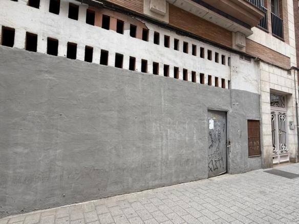 Commercial premises for sale at Calle Teodoro Camino, 16, Centro