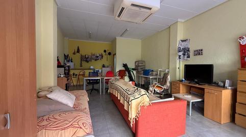 Commercial premises for sale on Quevedo Street, El Pilar