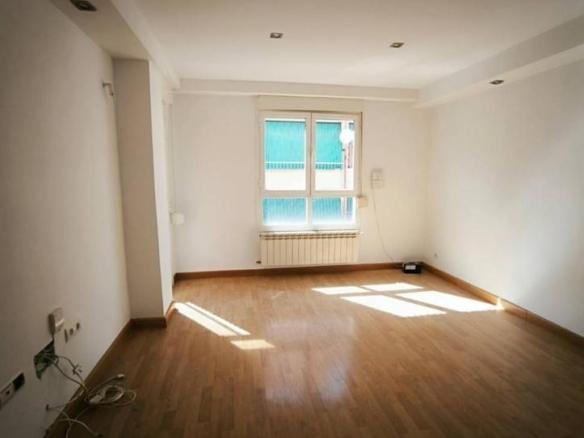 Apartment for sale in Ensanche – Franciscanos