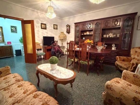 Apartment for sale in Feria