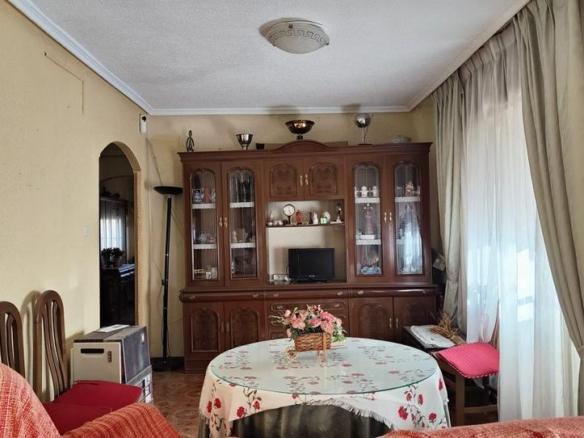 Apartment for sale in Ensanche – Franciscanos