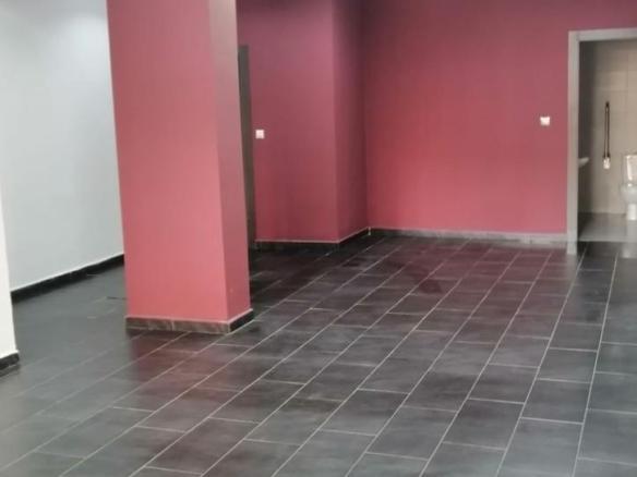 Commercial premises for sale on Calle Hermanos Jiménez, Fátima