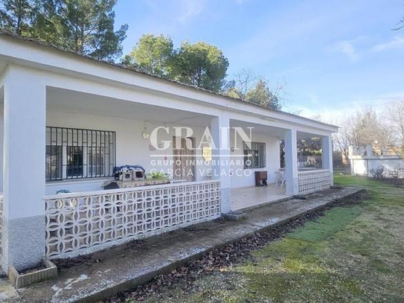 House or villa for sale in Pedanías – Extrarradio