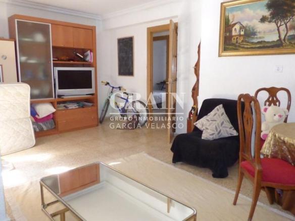Apartment for sale in Ensanche – Franciscanos