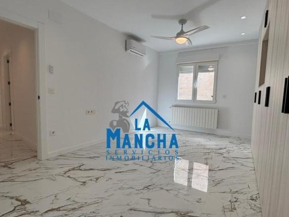 Apartment for sale in Feria