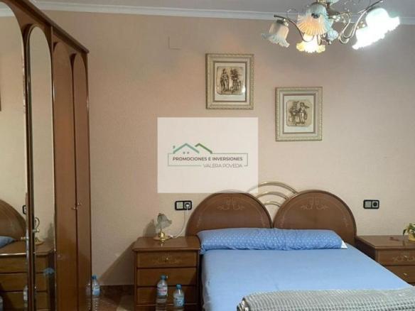 House or villa for sale on Calle Carrero Blanco, 21d, Villanueva de la Jara