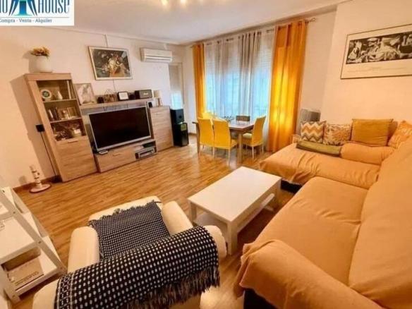 Apartment for sale in Ensanche – Franciscanos