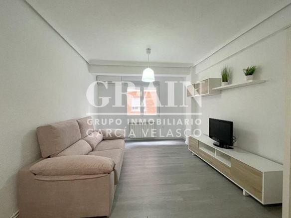 Apartment for sale in Ensanche – Franciscanos