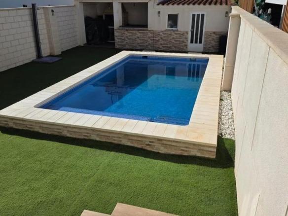 Townhouse for sale in Los Olivos, La Gineta