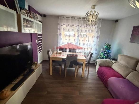 Apartment for sale in El Pilar