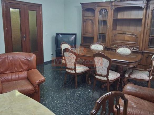Apartment for sale in Feria