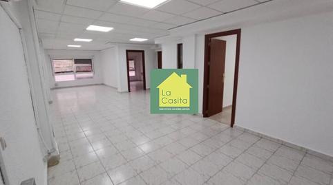 Ground floor apartment for sale in Feria