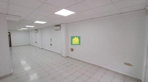 Ground floor apartment for sale in Feria