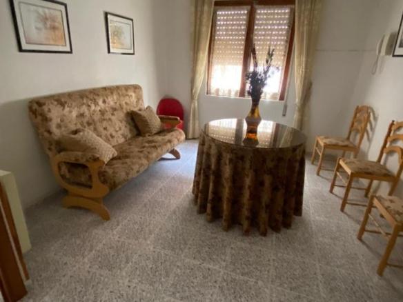 House or villa for sale on Calle Cuchillo, La Roda