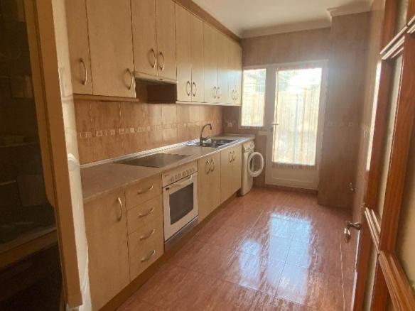 Townhouse for sale on Calle el Tesoro, Casas de Benítez
