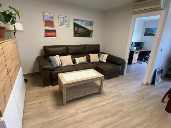 Apartment for sale on Avenida Rey Felipe VI, La Roda