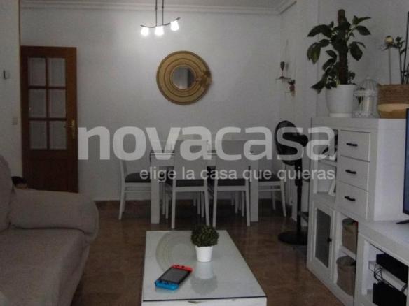 Apartment for sale in El Pilar