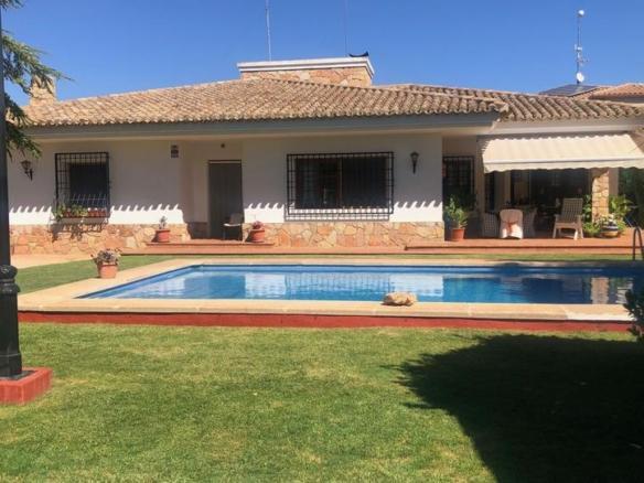 House or villa for sale in Pedanías – Extrarradio
