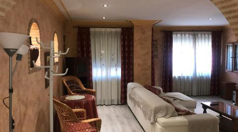 Apartment for sale on Calle Diego de Velázquez, Carretas – Pajarita