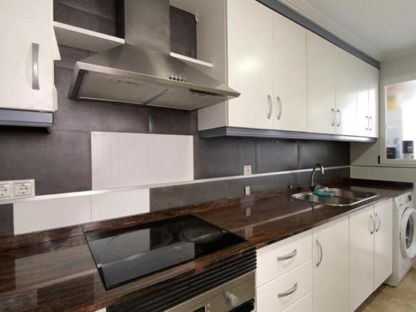 Apartment for sale on Avenida Juan Carlos I, Caudete