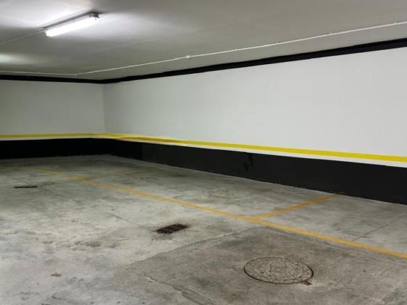 Garage for sale in Laudio / Llodio