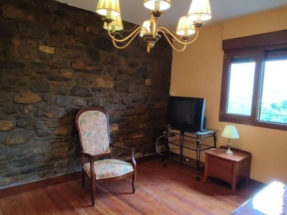 Apartment for sale in Valdegovia / Gaubea