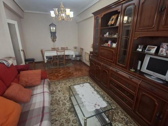 Apartment for sale on Bruno Villarreal Kalea, Coronación