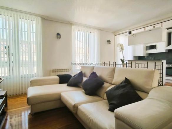 Apartment for sale on Eduardo Dato Kalea, Ensanche