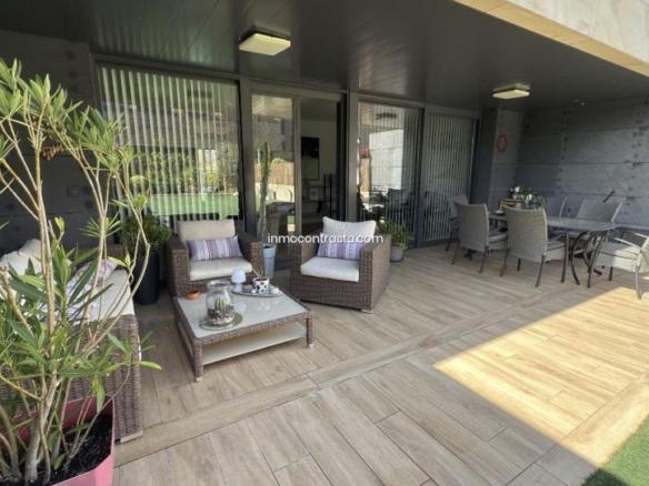 Semi-detached house for sale in Hospitaleros Kalea, Mendizorrotza – Armentia
