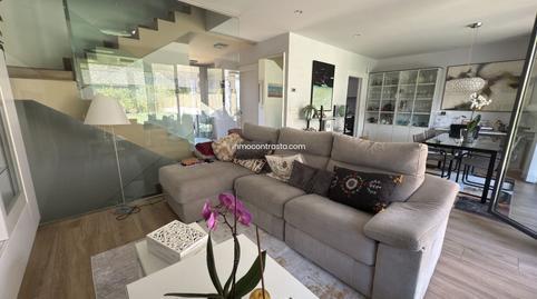 Semi-detached house for sale in Hospitaleros Kalea, Mendizorrotza – Armentia