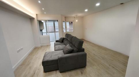 Apartment for sale on Calle Reyes de Navarra, Zaramaga