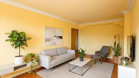 Apartment for sale on Pintor Ortiz de Urbina, San Martín