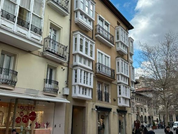 Apartment for sale in Espainia Plaza, Ensanche