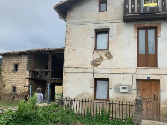 House or chalet for sale in Errepide Nagusia, 19, Zuia