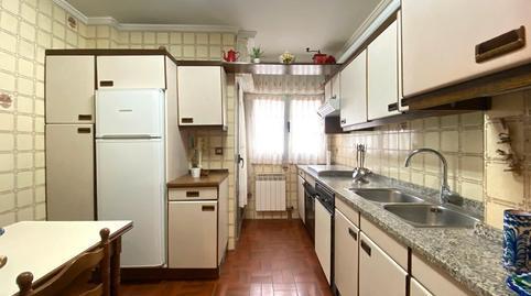 Apartment for sale in C. de Quejana, Ariznabarra