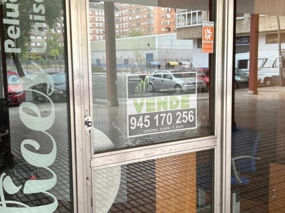Premises for sale in Francisco Jose Landaburu, Arriaga – Lakua